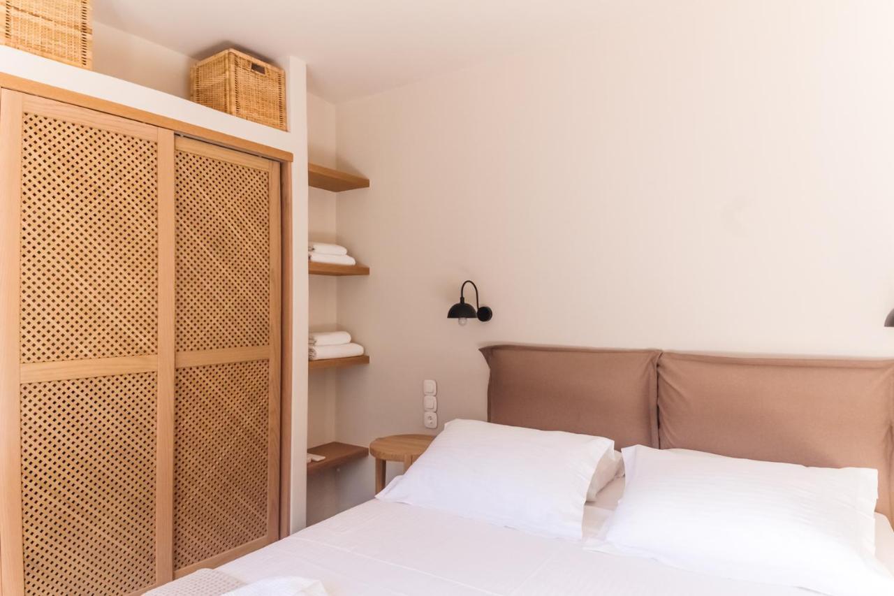 Petra Boutique Villas Arginonda Екстериор снимка