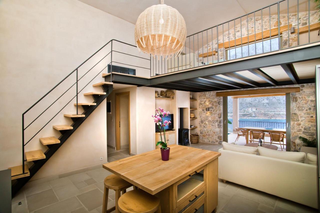 Petra Boutique Villas Arginonda Екстериор снимка