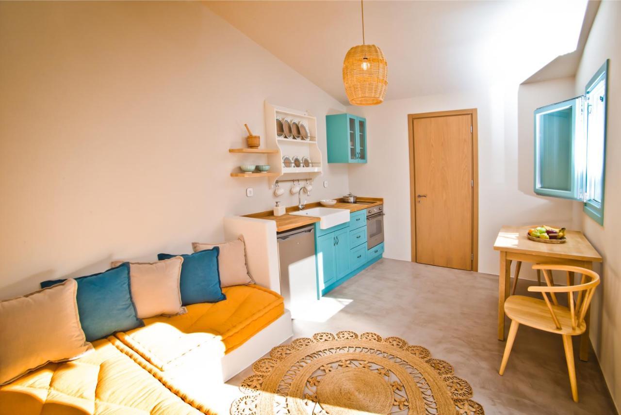 Petra Boutique Villas Arginonda Екстериор снимка