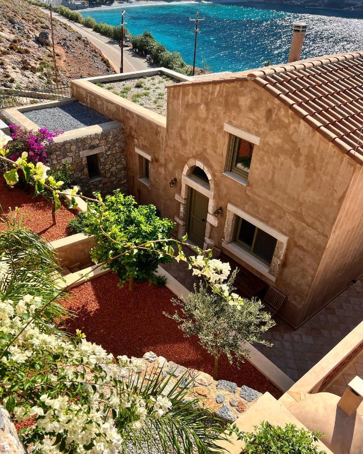 Petra Boutique Villas Arginonda Екстериор снимка