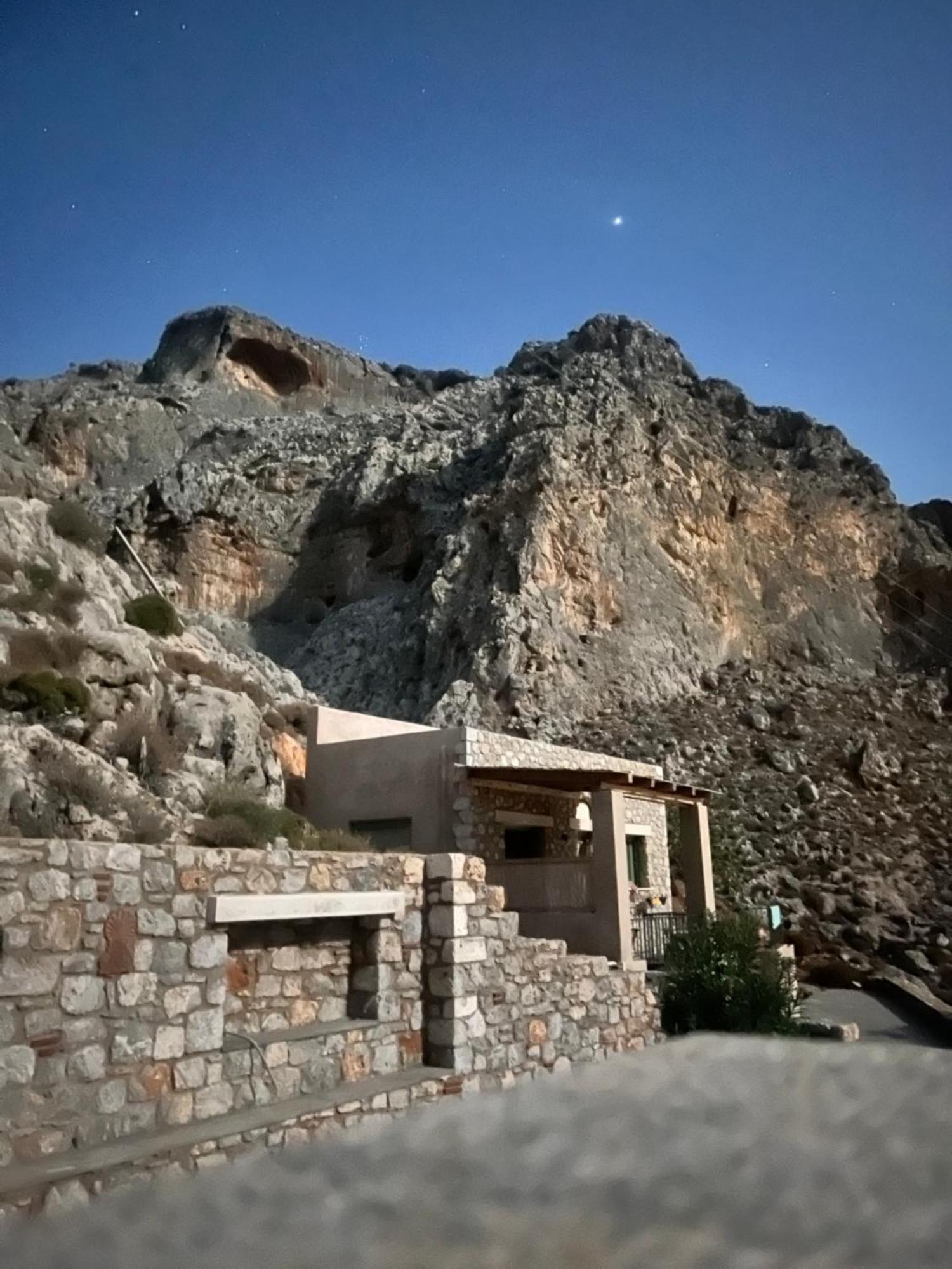 Petra Boutique Villas Arginonda Екстериор снимка