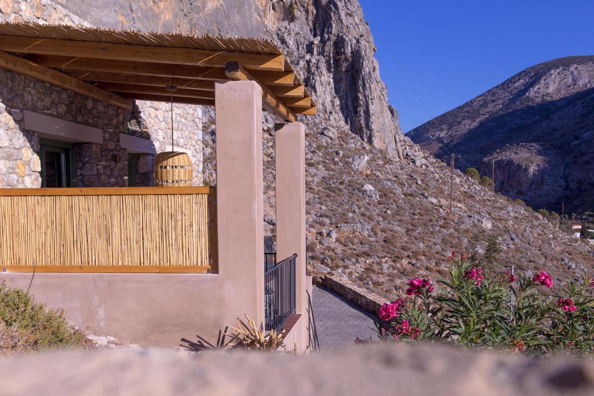 Petra Boutique Villas Arginonda Стая снимка